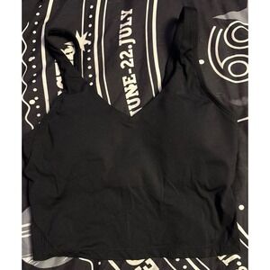 Women's Black Padded V Neck Cropped Active Tank/Sports Bra, Small‎